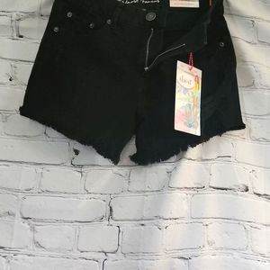 Brand new Mid Rise Black shorts
